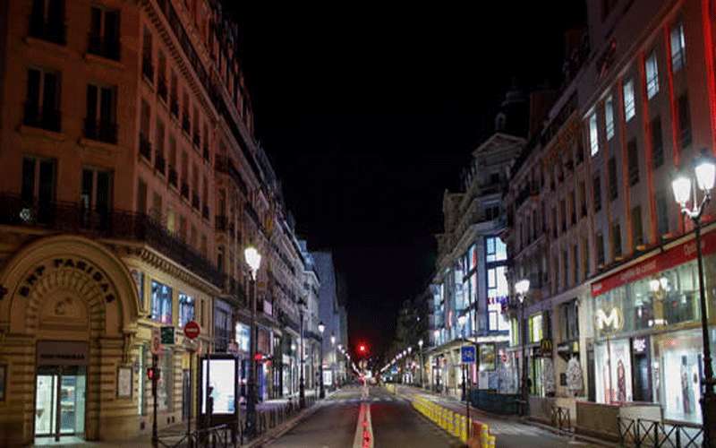 فرنسا: لا يمكن إغلاق البلاد من