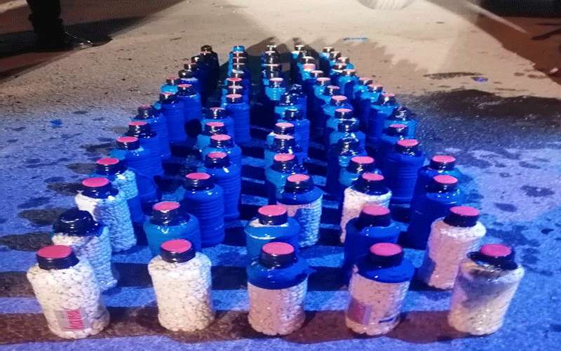 ضبط 125 ألف حبة مخدرة داخل