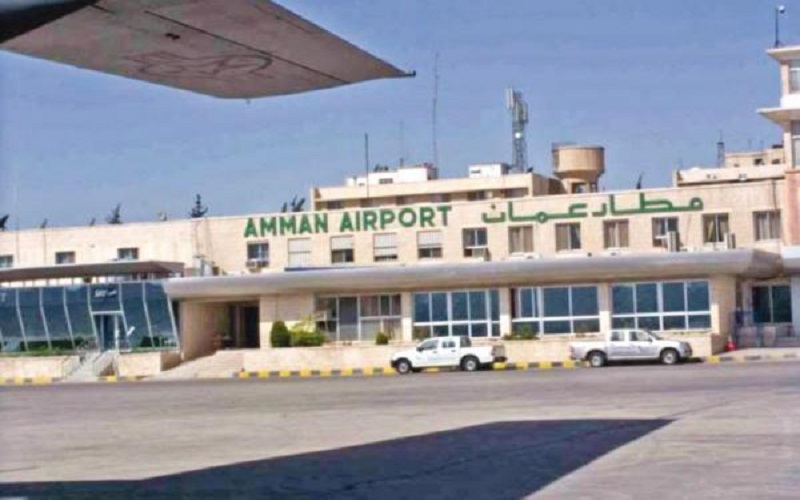 النقل: نسعى لتأهيل وتشغيل مطار عمان