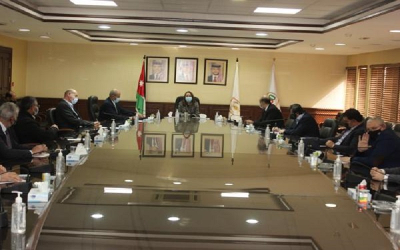 علي تدعو للمحافظة على استقرار أسعار