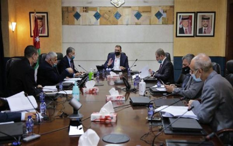 28 مخالفة حكومية في شهر واحالة