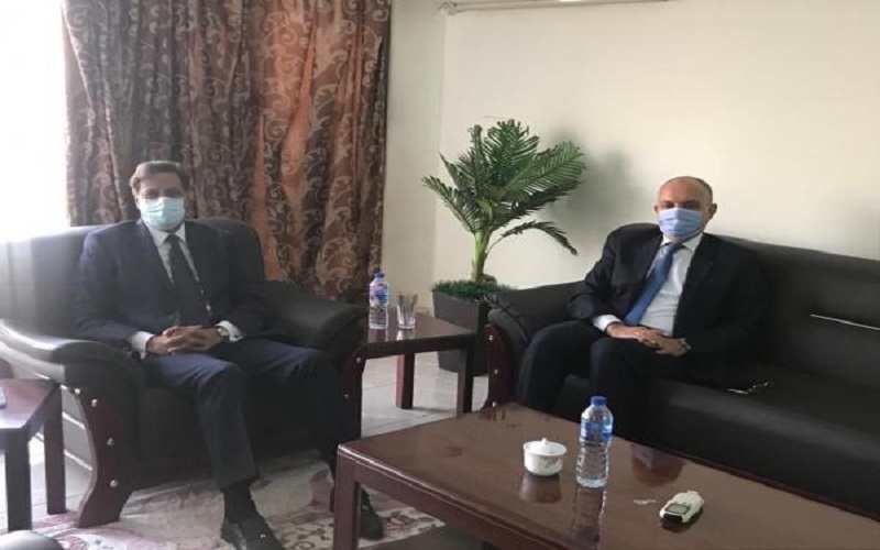 العضايلة يلتقي عميد السلك الدبلوماسي العربي