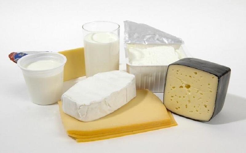 خبير تغذية يكشف عن مضار الجبن
