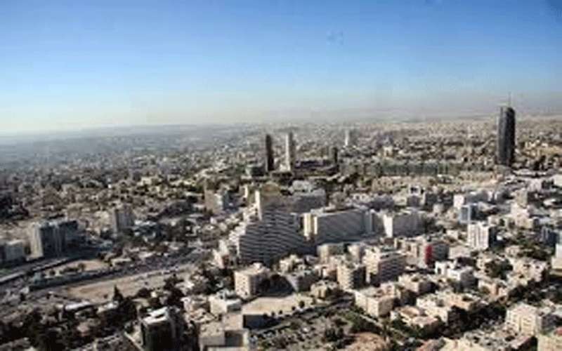 الحرارة أعلى من معدلاتها بـ8 درجات