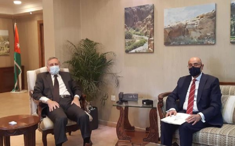 مصاروة يبحث مع السفير التونسي التعاون