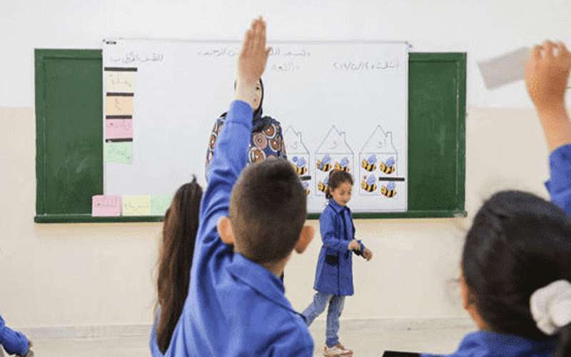 العمل تدعو المدارس الخاصة للتوقيع على