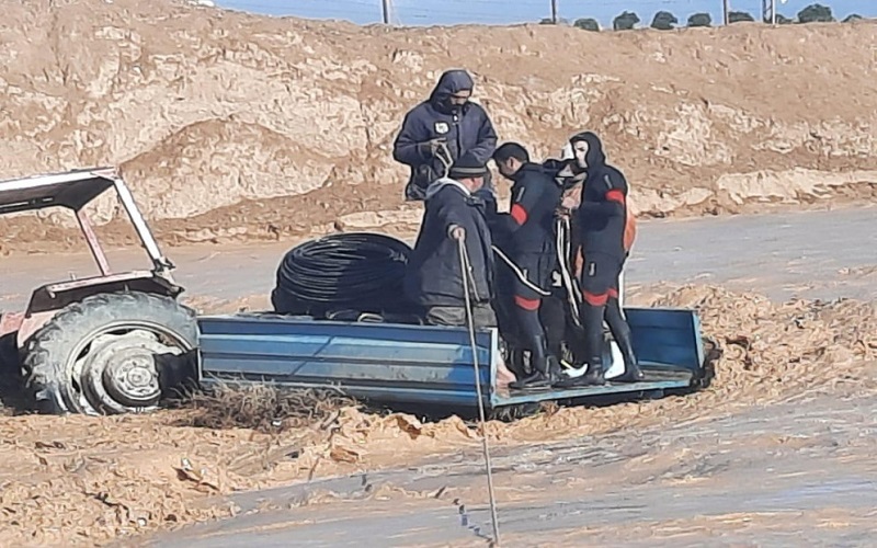 الدفاع المدني يتعامل مع حالتي محاصرة