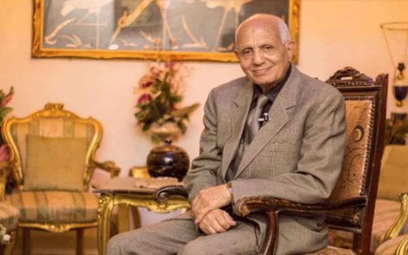 وفاة عالم المقامات المصري أحمد مصطفى