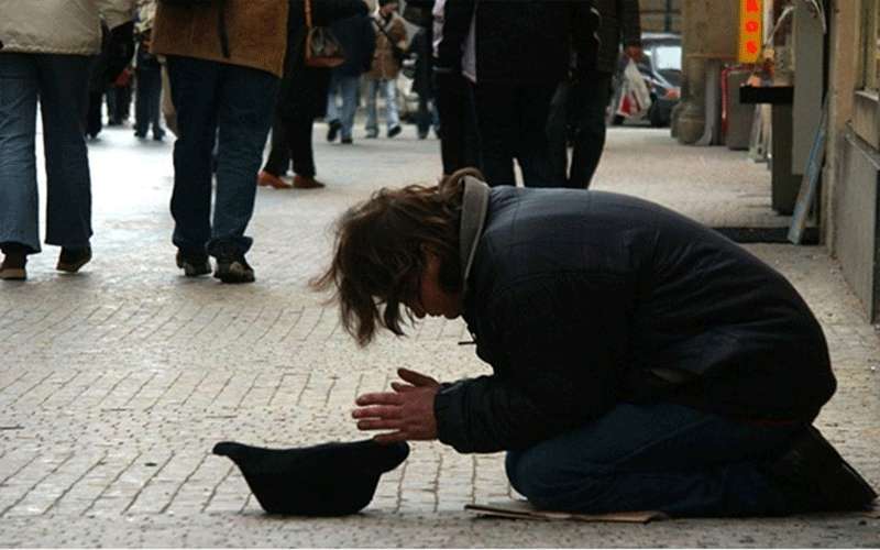 ضبط 969 متسولا خلال شهر