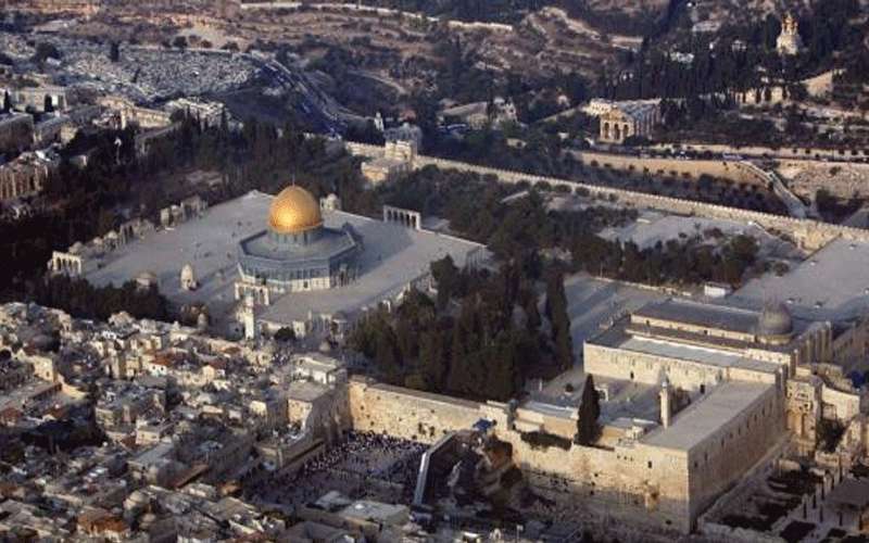 الاحتلال الاسرائيلي يعتقل 23 فلسطينيا بالضفة