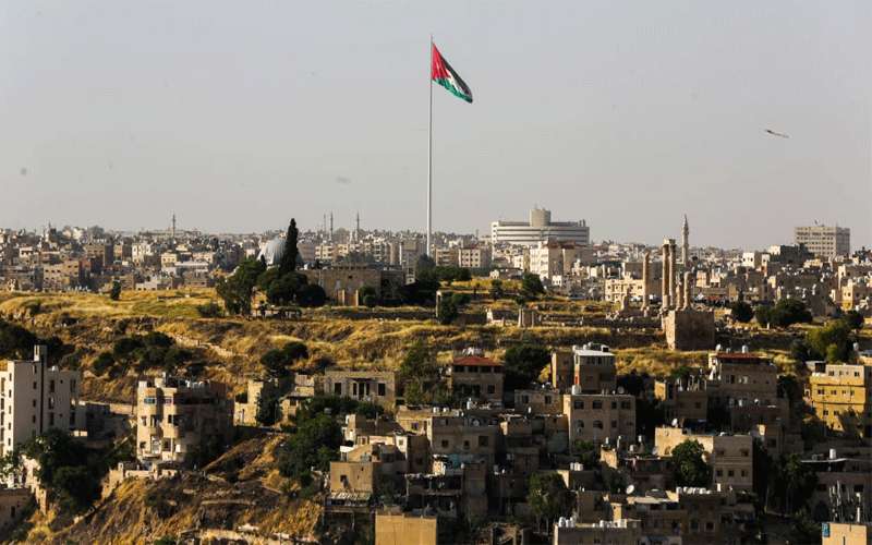 طقس مستقر ودافئ الخميس