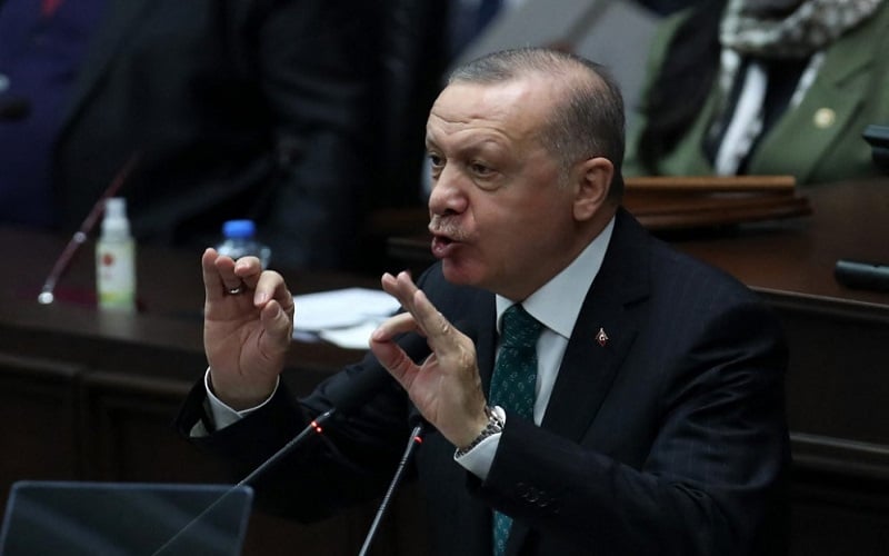 اردوغان يريد دستورا جديدا للبلاد والمعارضة