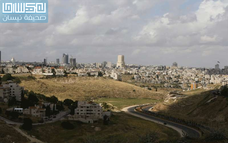 انخفاض قليل على الحرارة