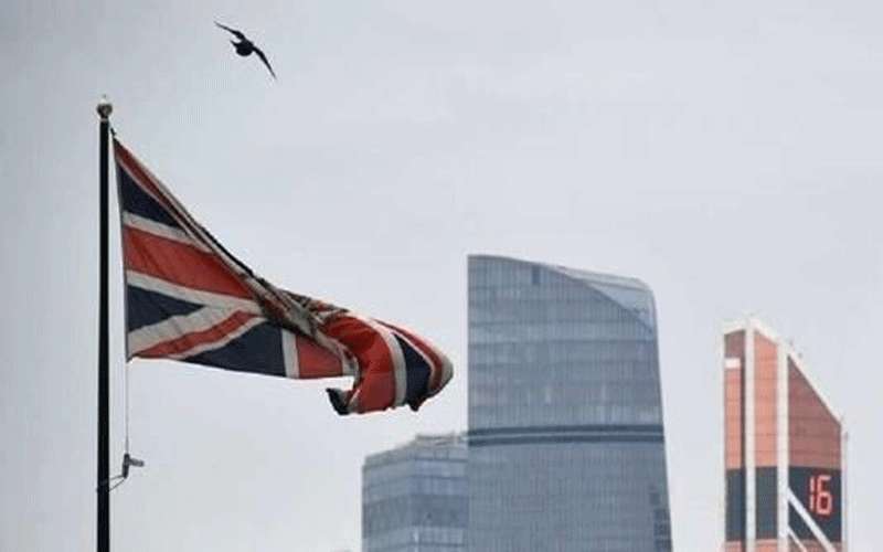 بريطانيا تتطلع لتخفيف قيود كورونا