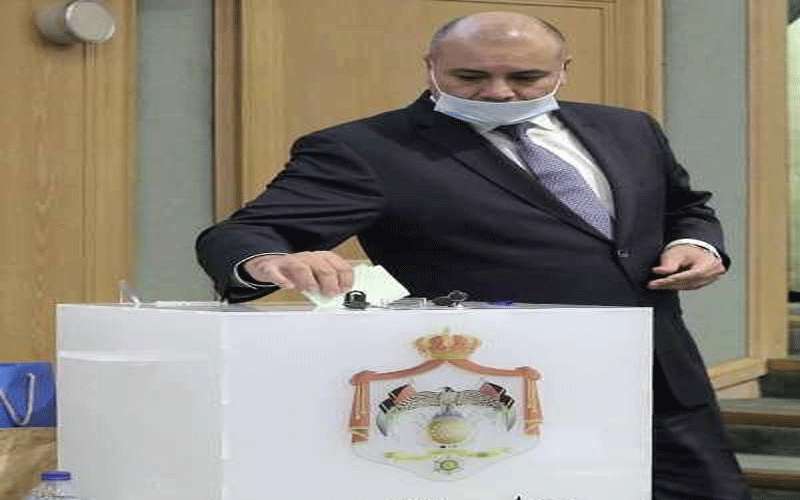 العودات: الأردن يعاني من الأيادي المرتجفة