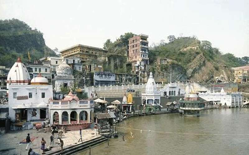 ارتفاع عدد قتلى انهيار كتلة جليد