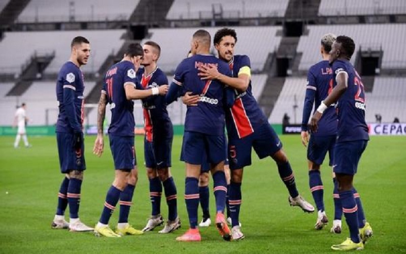 باريس سان جيرمان يكشف عن قائمته