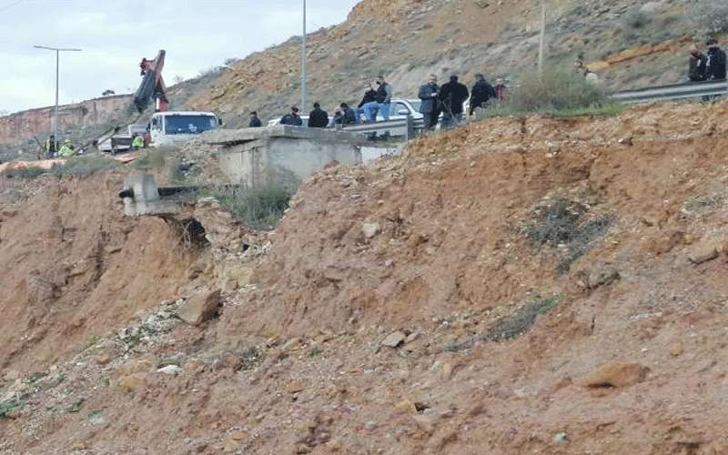 فتح طريق عمان إربد مجددا