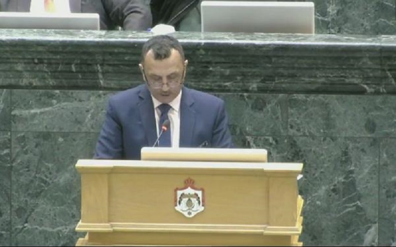 القرار النيابية تطالب بتخفيض ضريبة المبيعات