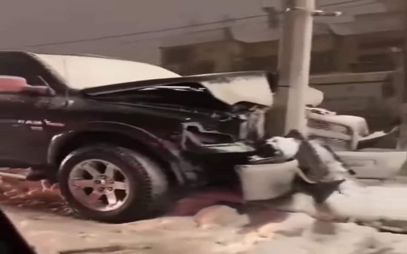 حوادث السير الناتجة عن الثلوج غير