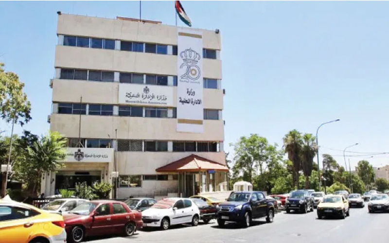 ترجيحات بحل المجالس البلدية بعد “الموازنة”