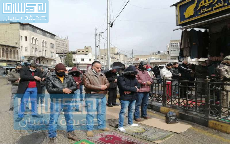 عدم السماح لمن هم فوق 65