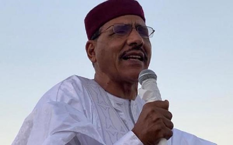 فوز محمد بازوم بانتخابات الرئاسة في