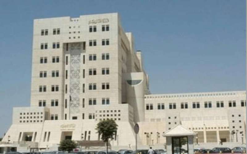 تعليق دوام السفارة العراقية 7 أيام