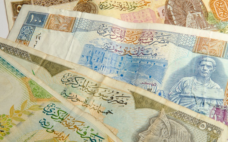 تدهور جديد غير مسبوق لليرة السورية
