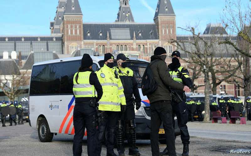 انفجار قرب مركز فحوصات للكشف عن