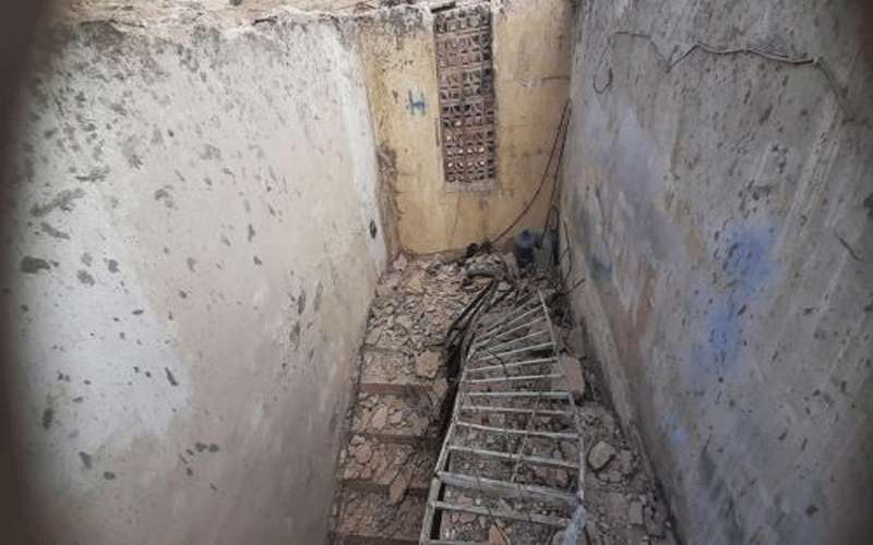 انهيار جزء من عمارة سكنية في