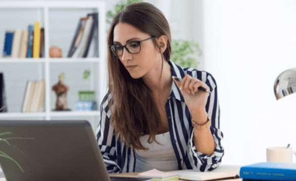 تعرفوا على نصائح الإتكيت للمرأة