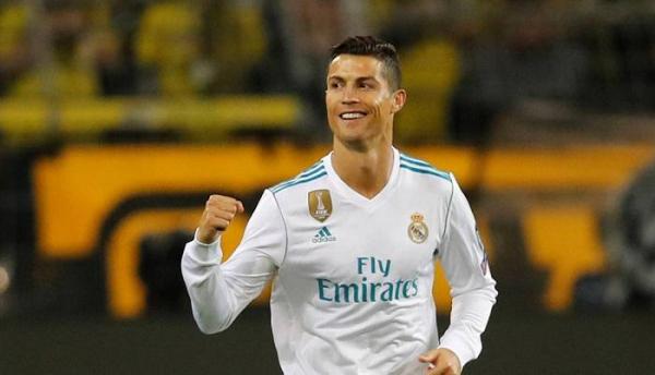 عودة رونالدو إلى ريال مدريد تهدد
