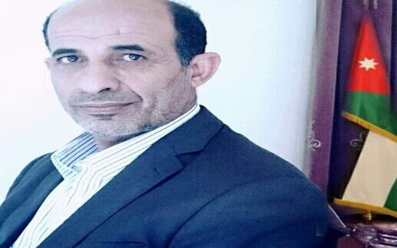 المربي الفاضل الاستاذ صقر الحجيج أبو