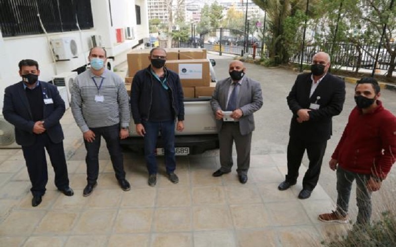 اليونسيف تقدم مستلزمات تعقيم وكمامات لوزارة