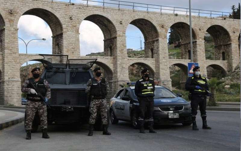 مخالفة 18 فردا لعدم التزامهم باوامر