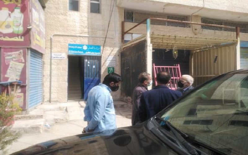 المفلح يتفقد مكتب عمل الظليل