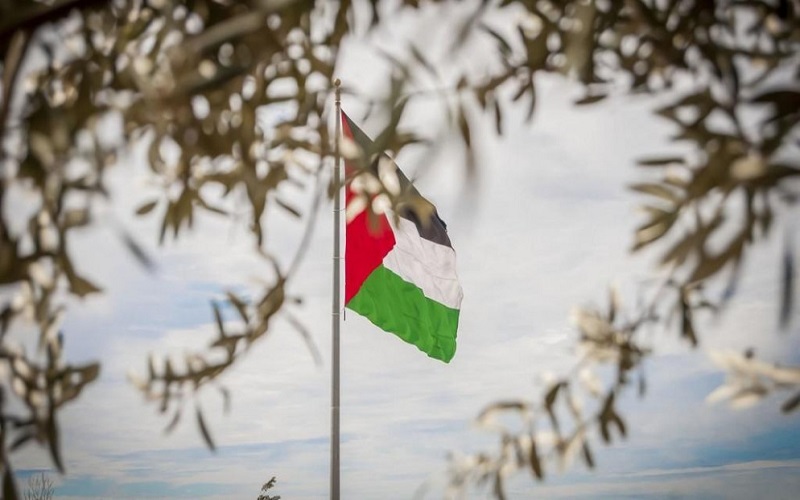الأحزاب والفصائل الفلسطينية توقع ميثاقا لضمان