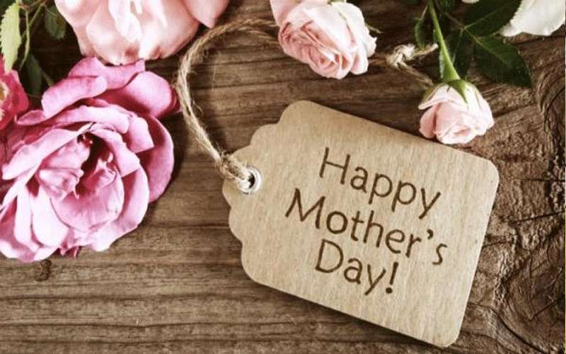 أرسلت رواتبهم إلى أمهاتهم .. شركة