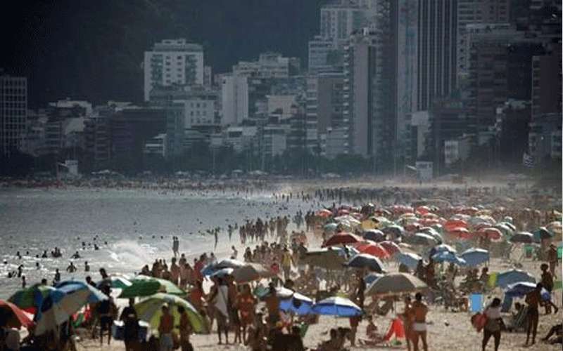 كورونا يشل حركة مدينة برازيلية شهيرة