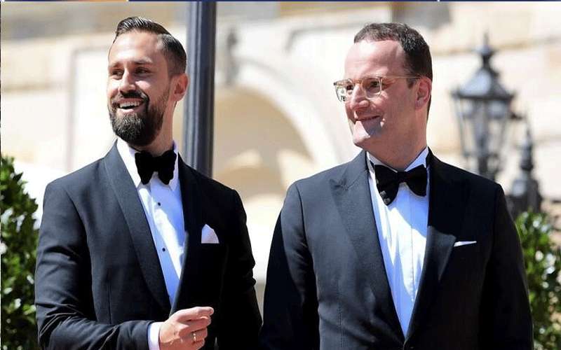 شبهات فساد تطال وزير الصحة الالماني