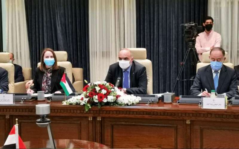 الخصاونة ومدبولي يترأسان مباحثات اللجنة العليا