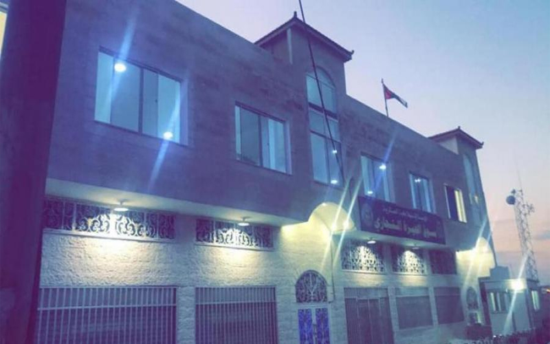 مواطن يتبرع بعمارة لإقامة مستشفى ميداني