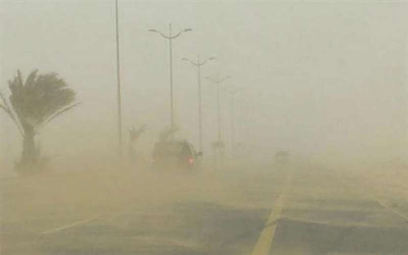 الأشغال: العاصفة الترابية ساهمت بإخفاء معالم