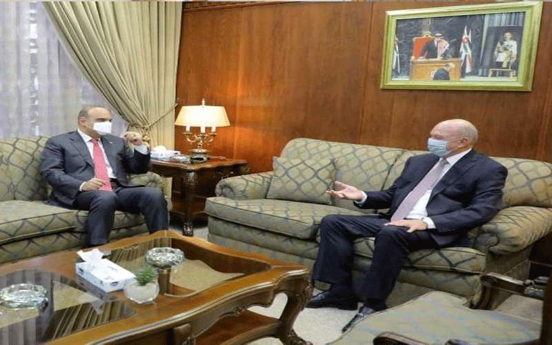 الخصاونة يلتقي الفايز في دار مجلس