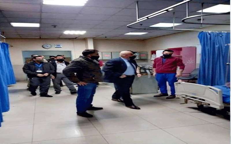 زريقات يتفقد مستشفى الزرقاء الحكومي