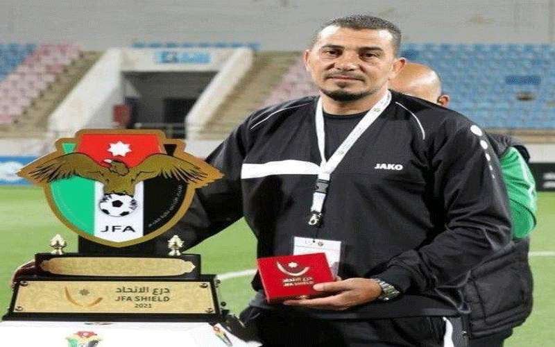 الجليل ينفي استقالة الجهاز الفني