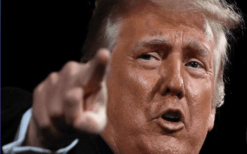 شرطيان يلاحقان ترامب بدعوى قضائية