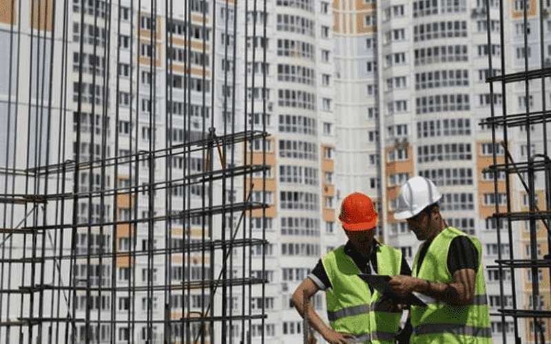 اليعقوب يطالب باعتبار المقاولات من القطاعات