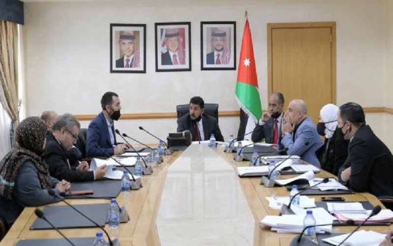 مكافحة غسل الأموال يمنع فتح حسابات